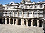  Impressionen Reiseführer  Der Innenhof des Palacio Real